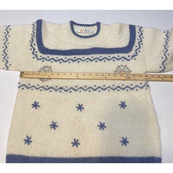 VTG RI GANG Wool Sweater M/L Hand Knit Embroidered Snowflake Stars Nordic Design - Picture 8 of 12